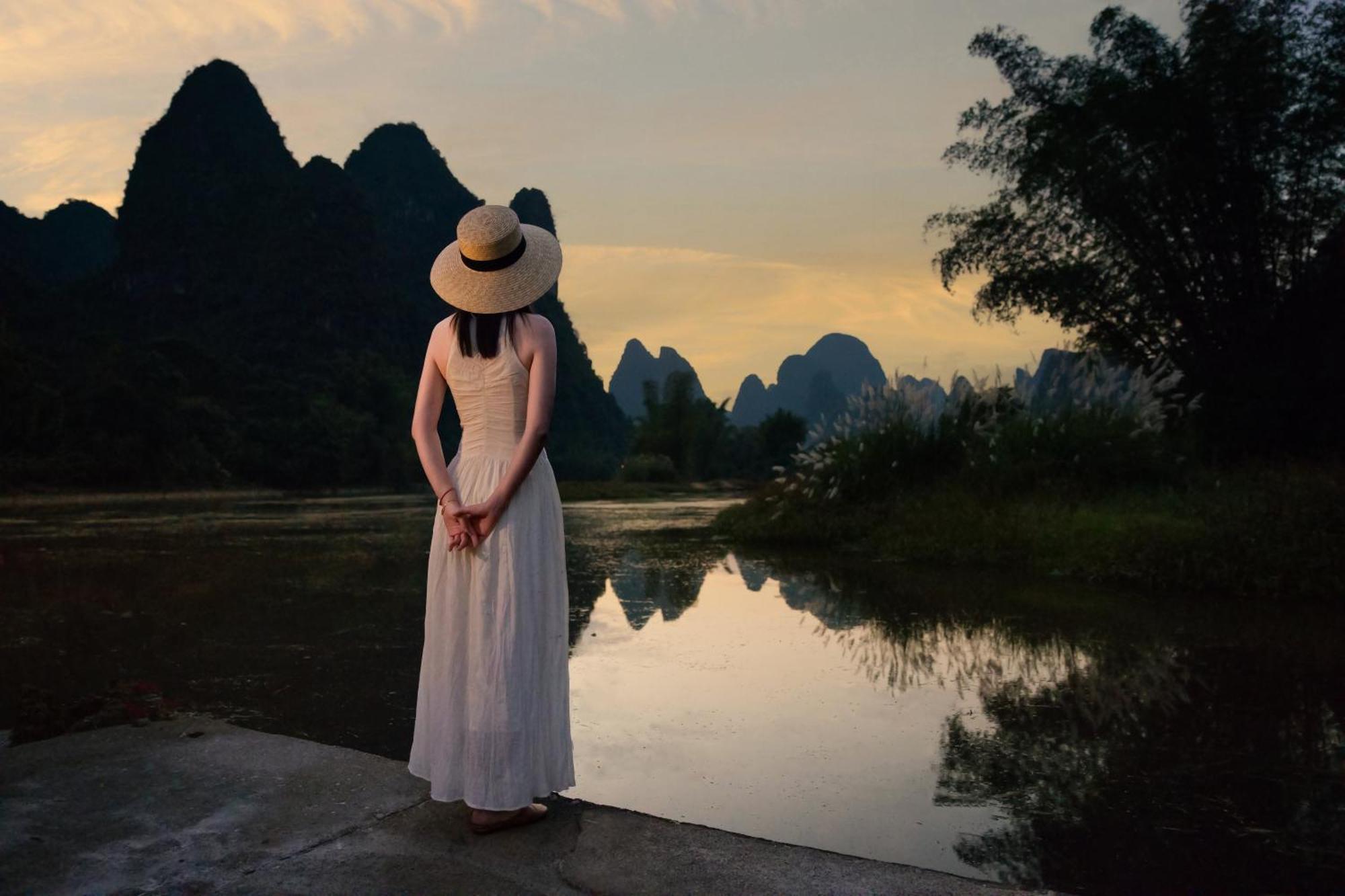 The Apsara Lodge 陽朔 エクステリア 写真